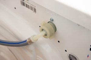 Slik installerer du en kjøkkenvask: En trinnvis rørleggerguide